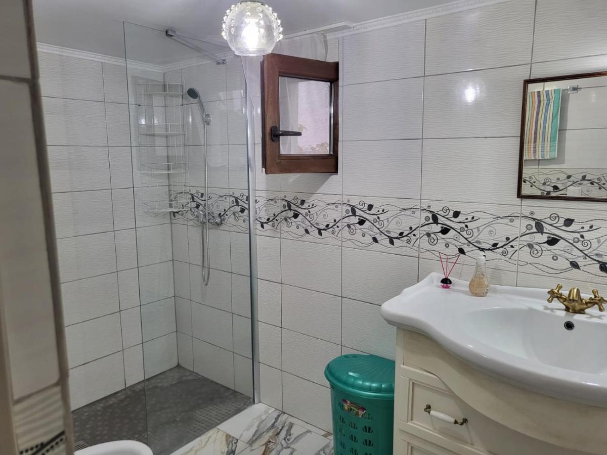 萨图马雷Apartament Cu Terasa Si Gratar公寓 外观 照片