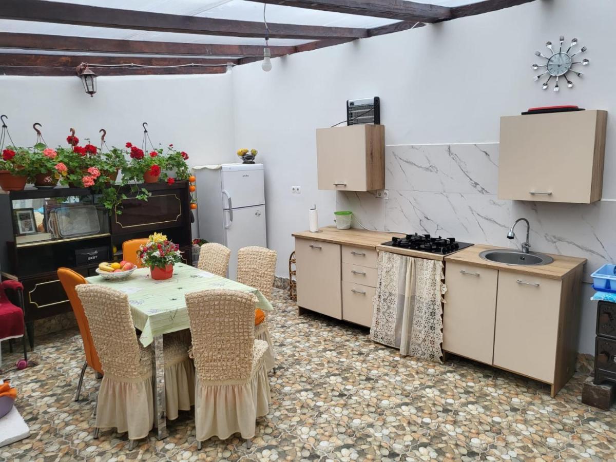 萨图马雷Apartament Cu Terasa Si Gratar公寓 外观 照片